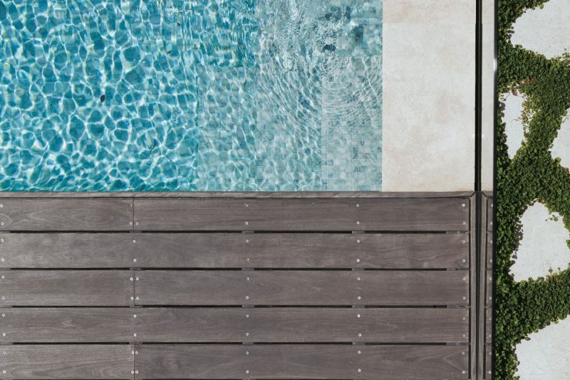 Little Birch, an exquisitely detailed modern home by Buck&Simple, showcasing high-end coastal architecture and interior design on a complex Sydney site.