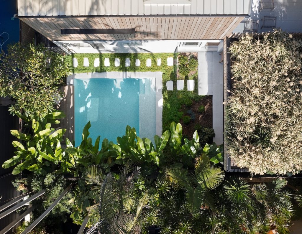 Custom home on Sydney’s Northern Beaches designed by Buck & Simple