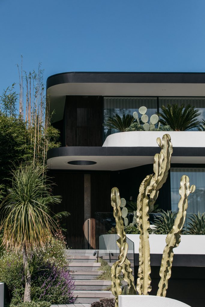 Sasso Nero by australian architects buckandsimple-luxury coastal architecture residence sydney